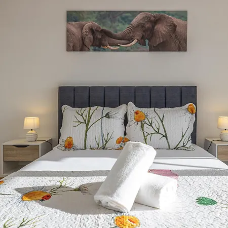 Flowers Island House 8 Infinity