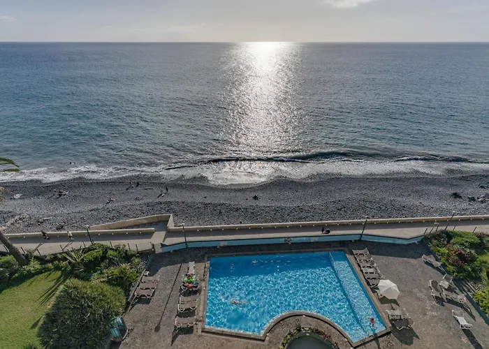 Flowers Island House 8 Infinity