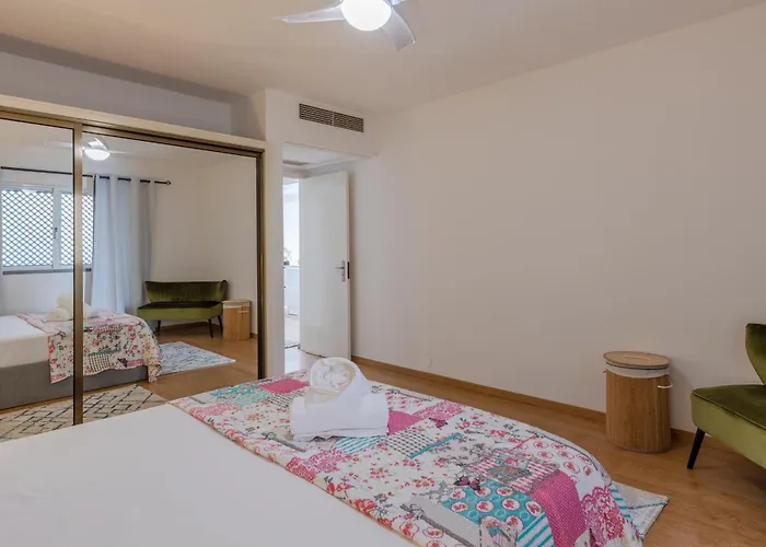 Flowers Island House 8 Infinity Апартаменты Фуншал