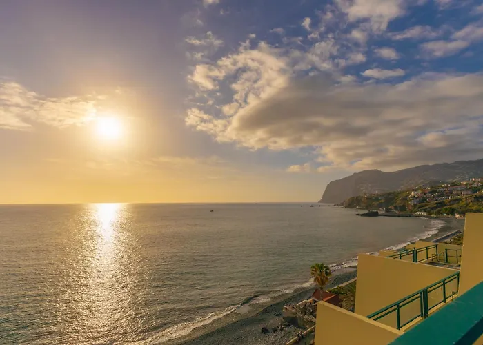 Flowers Island House 8 Infinity 아파트 푼샬