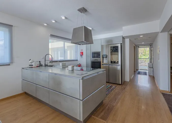 Flowers Island House 8 Infinity