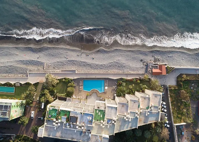 Flowers Island House 8 Infinity 아파트 푼샬