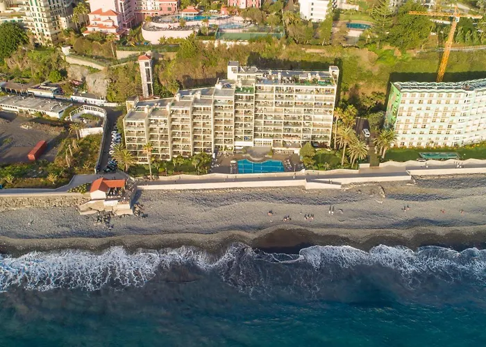 Flowers Island House 8 Infinity * 푼샬