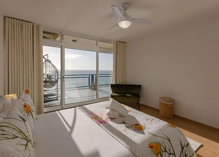 Flowers Island House 8 Infinity 아파트